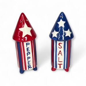 Johanna Parker Patriotic Fireworks Rocket Salt and Pepper Shakers‎ Set